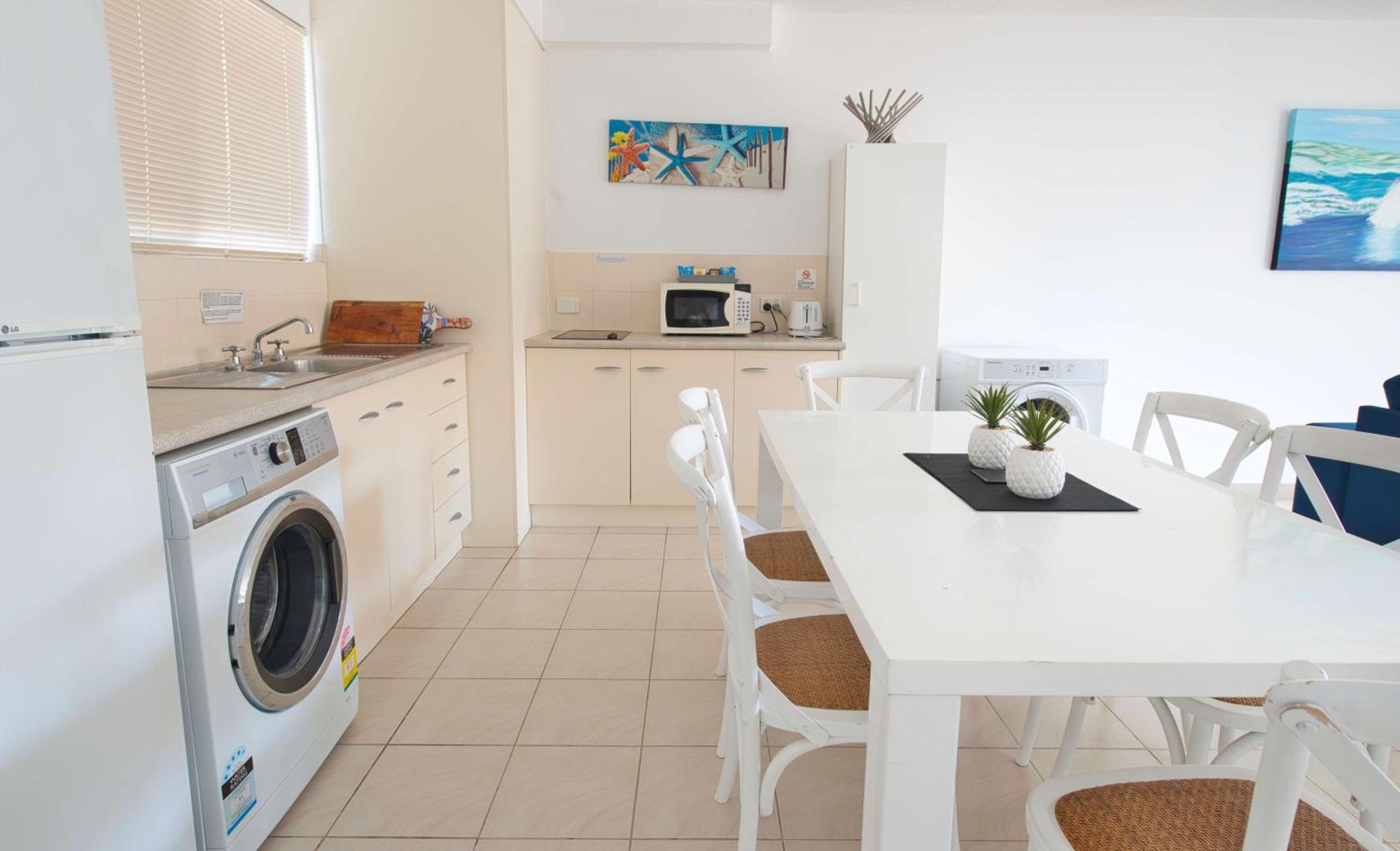 Nelson Bay Breeze Aparthotel Екстериор снимка