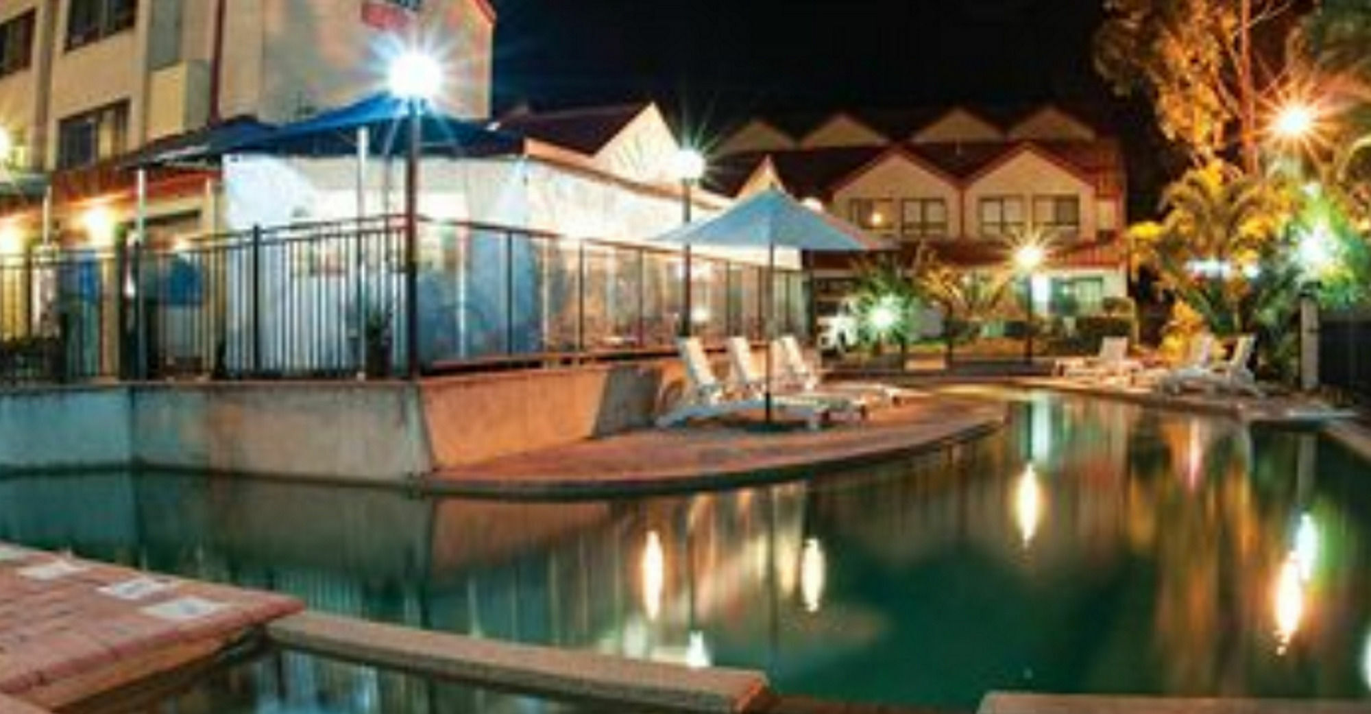 Nelson Bay Breeze Aparthotel Екстериор снимка